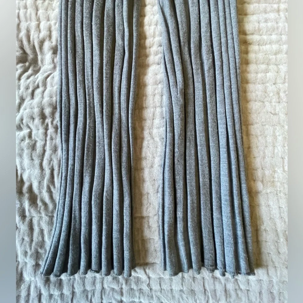 BASERANGE Adler Pants Wide Rib Merino Wool in Billow Grey Fine Knit So Comfy M - Picture 8 of 16